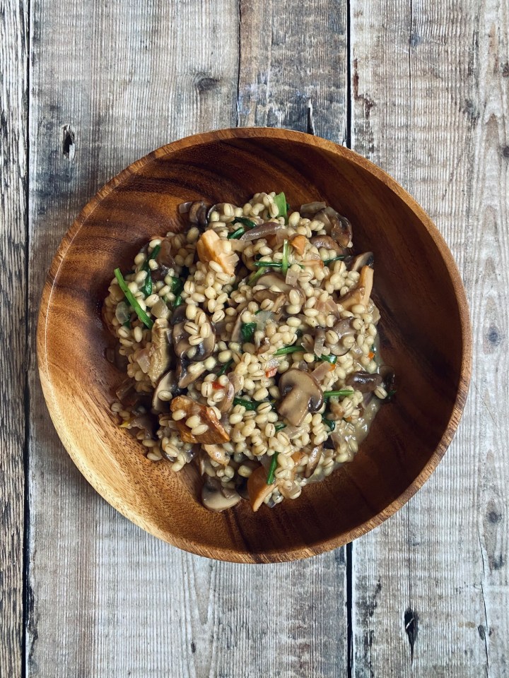 Pearl Barley Risotto with Mushroom & Three-Cornered&nbsp;Leek