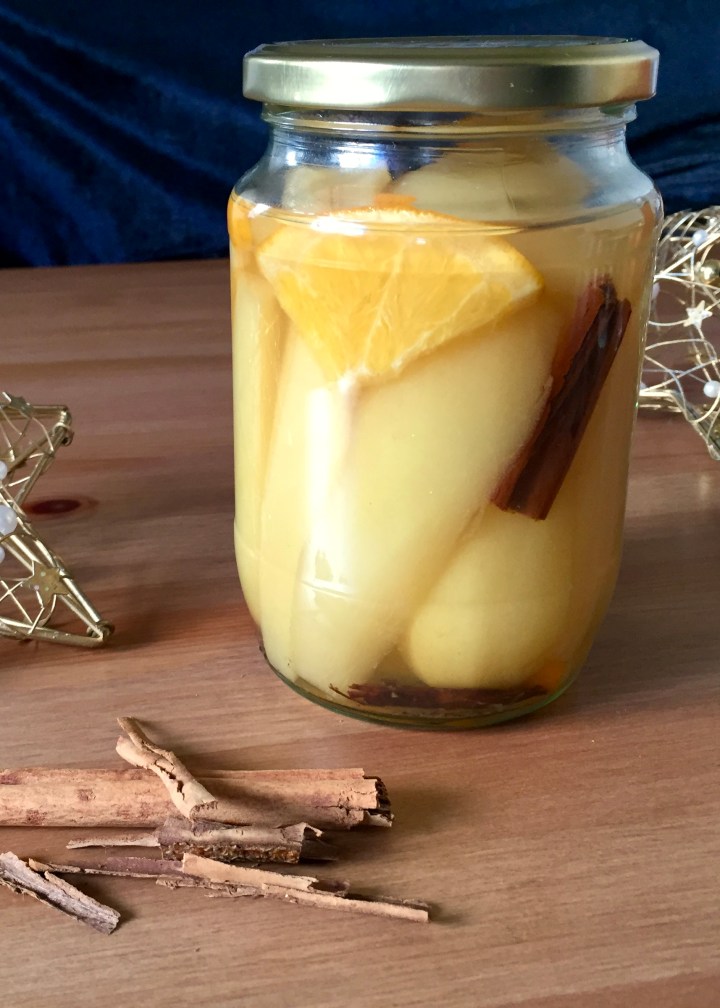 Preserved Pears in Rooibos&nbsp;Syrup